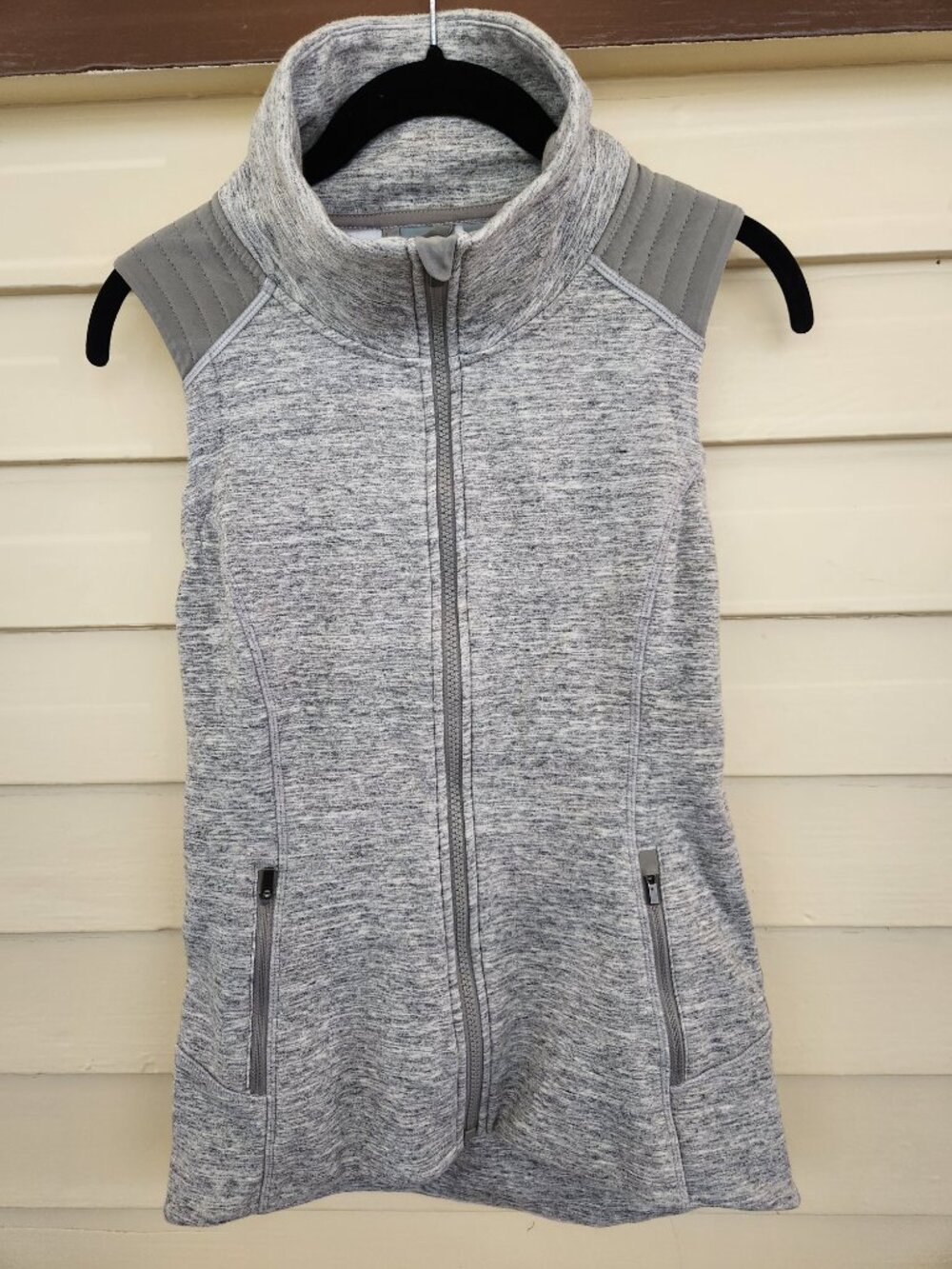 Athleta Stronger Vest Size XXS Gray Heather - Picture 2 of 7
